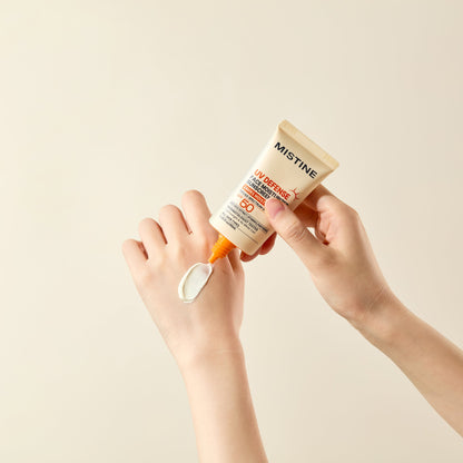 Mistine Moisturizer Daily Sunscreen With Cream Designed For Effortless Glow