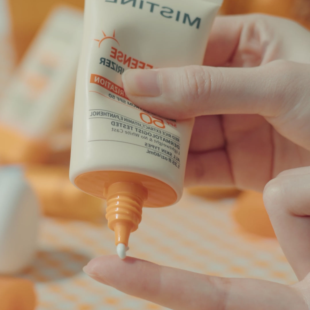 Mistine Moisturizer Daily Sunscreen With Cream Designed For Effortless Glow